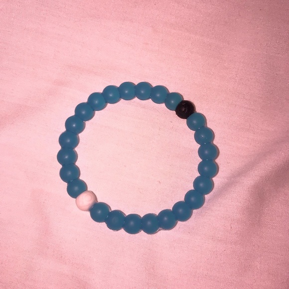 Lokai Set - Picture 4 of 4